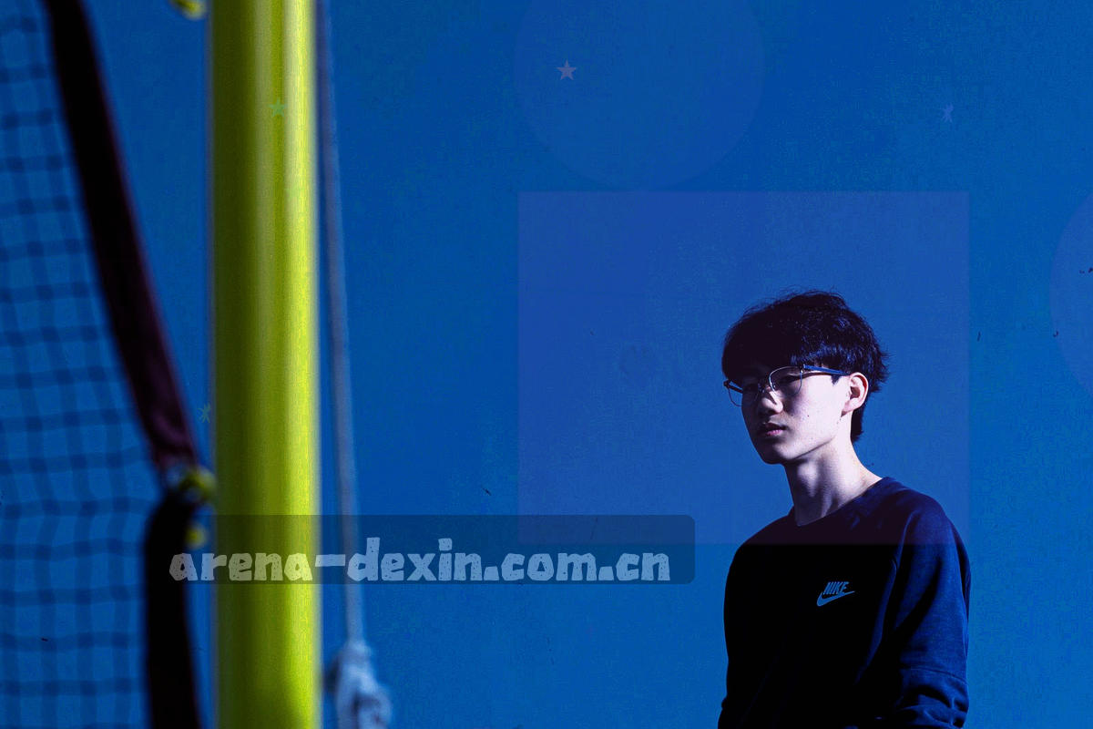 赛程热力图风格图形，网格单元由浅到深依次排列